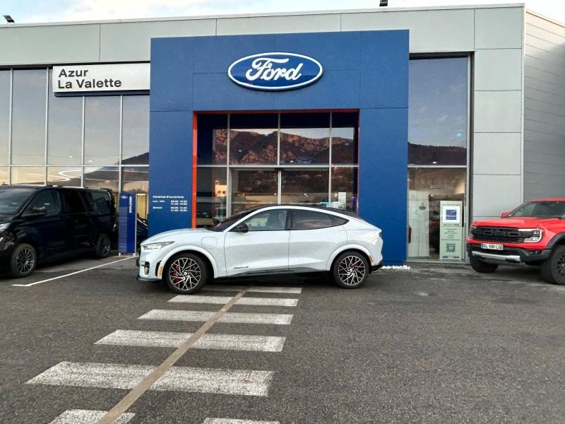 Bon plan FORD Mustang Mach-E Extended Range 99kWh 487ch GT AWD occasion à 45900 €