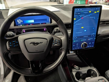 Photo 15 du bon plan FORD Mustang Mach-E Extended Range 99kWh 487ch GT AWD occasion à 45900 €