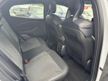 Photo 21 du bon plan FORD Mustang Mach-E Extended Range 99kWh 487ch GT AWD occasion à 45900 €