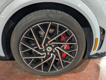 Photo 26 du bon plan FORD Mustang Mach-E Extended Range 99kWh 487ch GT AWD occasion à 45900 €