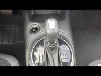 Photo 14 du bon plan NISSAN Juke 1.6 Hybrid 143ch Business+ 2023.5 occasion à 22900 €