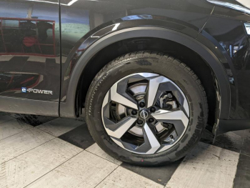 Photo 5 du bon plan NISSAN Qashqai e-POWER 190ch Business Edition 2022 occasion à 26990 €