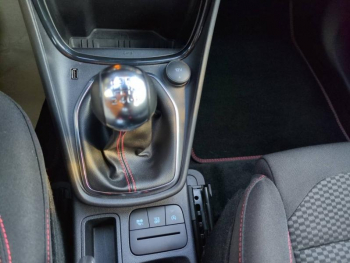 Photo 10 du bon plan FORD Puma 1.0 Flexifuel 125ch S&S mHEV ST-Line Design 3 occasion à 17900 €