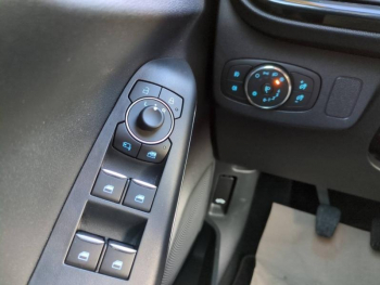 Photo 13 du bon plan FORD Puma 1.0 Flexifuel 125ch S&S mHEV ST-Line Design 3 occasion à 17900 €