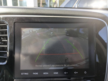 Photo 16 du bon plan MITSUBISHI Outlander PHEV Twin Motor Business 4WD Euro6d-T EVAP 5cv occasion à 19490 €