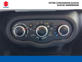 Photo 18 du bon plan RENAULT Twingo 1.0 SCe 75ch Zen - 20 occasion à 8990 €