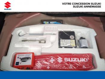 Photo 24 du bon plan SUZUKI Swift 1.2 Dualjet Hybrid 83ch PrivilÃ¨ge AllGrip occasion à 15490 €
