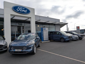 Photo 22 du bon plan FORD Kuga 2.5 Duratec 190ch FHEV E85 Titanium BVA occasion à 20895 €