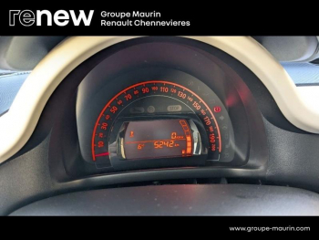 Photo 15 du bon plan RENAULT Twingo 1.0 SCe 65ch Life - 21MY occasion à 9999 €