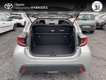 Photo 10 du bon plan TOYOTA Yaris 116h Design 5p MY22 occasion à 18980 €