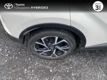 Photo 16 du bon plan TOYOTA C-HR 122h Edition 2WD E-CVT occasion à 19990 €