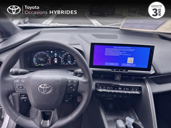 Photo 8 du bon plan TOYOTA C-HR 1.8 Hybride 140ch Design Pack Confort occasion à 30790 €