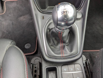 Photo 23 du bon plan FORD Puma 1.0 Flexifuel 125ch S&S mHEV ST-Line X occasion à 20400 €