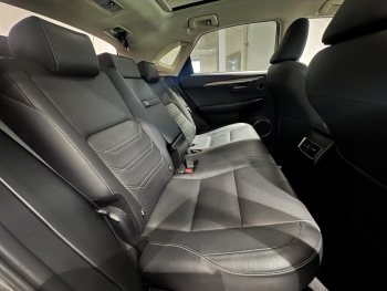 Photo 11 du bon plan LEXUS NX 300h 4WD Luxe  MY20 occasion à 29450 €