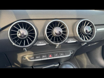 Photo 15 du bon plan AUDI TT Roadster 2.0 TFSI 230ch S line quattro S tronic 6 occasion à 28990 €