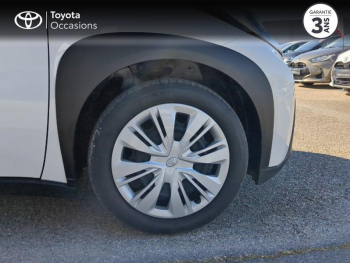 Photo 15 du bon plan TOYOTA Aygo X 1.0 VVT-i 72ch Active Business occasion à 12490 €