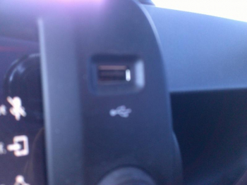 Photo 11 du bon plan FIAT Panda 1.0 70ch BSG S&S Sport occasion à 11591 €