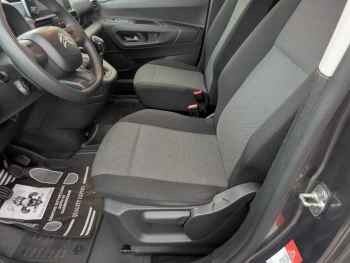 Photo 11 du bon plan CITROEN Berlingo Van VUL M 650kg BlueHDi 100 S&S Club BVM5 occasion à 13460 €