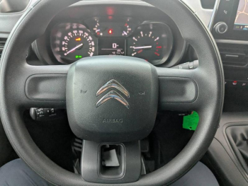 Photo 15 du bon plan CITROEN Berlingo Van VUL M 650kg BlueHDi 100 S&S Club BVM5 occasion à 13460 €