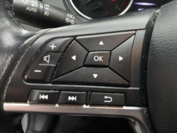 Photo 14 du bon plan NISSAN Qashqai 1.2 DIG-T 115ch Tekna occasion à 13790 €