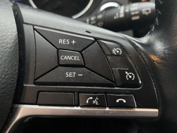 Photo 15 du bon plan NISSAN Qashqai 1.2 DIG-T 115ch Tekna occasion à 13790 €