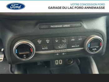 Photo 19 du bon plan FORD Focus 1.5 EcoBoost 150ch ST-Line BVA occasion à 19990 €