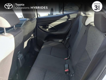 Photo 12 du bon plan TOYOTA Yaris Cross 116h Dynamic Business + Programme Beyond Zero Academy MY21 occasion à 20490 €