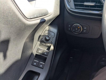 Photo 16 du bon plan FORD Puma 1.0 Flexifuel 125ch S&S mHEV Titanium occasion à 16500 €