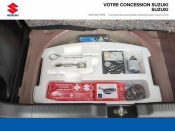 Photo 22 du bon plan SUZUKI Swift 1.2 Dualjet Hybrid 83ch Pack AllGrip occasion à 16900 €