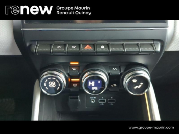 Photo 23 du bon plan RENAULT Clio 1.6 E-Tech 140ch Intens -21 occasion à 17489 €