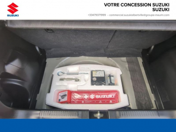 Photo 25 du bon plan SUZUKI Swift 1.2 Dualjet Hybrid 83ch Pack AllGrip occasion à 16900 €
