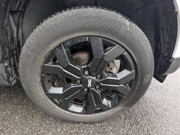 Photo 9 du bon plan DACIA Duster 1.3 TCe 150ch FAP SL Extreme 4x2 EDC occasion à 19980 €