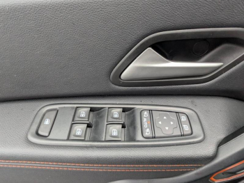 Photo 12 du bon plan DACIA Duster 1.3 TCe 150ch FAP SL Extreme 4x2 EDC occasion à 19980 €