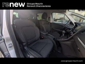 Photo 18 du bon plan RENAULT Scenic 1.3 TCe 140ch FAP Limited EDC occasion à 15990 €