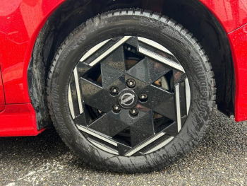 Photo 19 du bon plan NISSAN Leaf 150ch 40kWh Acenta 22 occasion à 15490 €