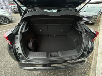 Photo 18 du bon plan NISSAN Juke 1.6 Hybrid 143ch N-Connecta 2022.5 occasion à 18990 €