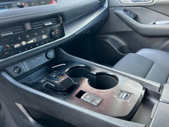 Photo 15 du bon plan NISSAN X-Trail e-Power 204ch N-Trek 2024 occasion à 36490 €