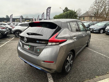 Photo 6 du bon plan NISSAN Leaf 150ch 40kWh Tekna occasion à 13990 €