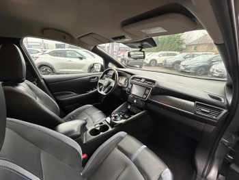 Photo 11 du bon plan NISSAN Leaf 150ch 40kWh Tekna occasion à 13990 €