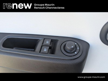 Photo 35 du bon plan RENAULT Twingo Electric Zen R80 Achat IntÃ©gral 3CV occasion à 9990 €