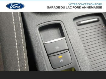 Photo 22 du bon plan FORD Focus 1.0 Flexifuel mHEV 125ch Titanium Design occasion à 18590 €