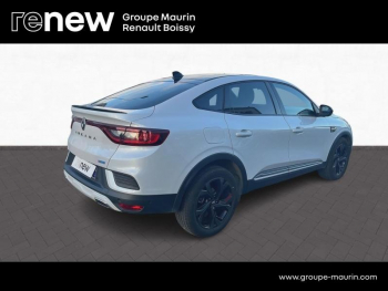 Photo 4 du bon plan RENAULT Arkana 1.6 E-Tech 145ch RS Line -21B occasion à 22950 €