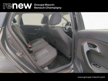 Photo 12 du bon plan VOLKSWAGEN Polo 1.2 TSI 90ch BlueMotion Technology Confortline 5p occasion à 11990 €