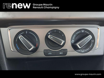 Photo 23 du bon plan VOLKSWAGEN Polo 1.2 TSI 90ch BlueMotion Technology Confortline 5p occasion à 11990 €