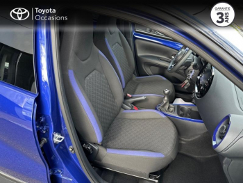 Photo 6 du bon plan TOYOTA Aygo X 1.0 VVT-i 72ch Design occasion à 13970 €