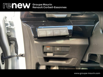 Photo 19 du bon plan RENAULT Espace 1.2 E-Tech full hybrid 200ch Iconic 7 places - 24 occasion à 36289 €