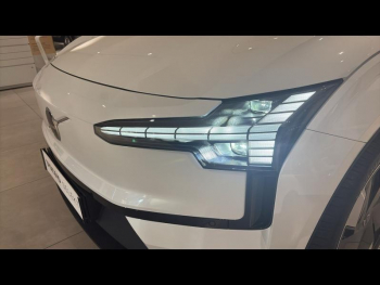 Photo 17 du bon plan VOLVO EX30 Single Extended Range 272ch Plus occasion à 40900 €