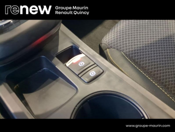 Photo 26 du bon plan RENAULT Arkana 1.6 E-Tech 145ch full hybrid Techno -25 occasion à 27889 €