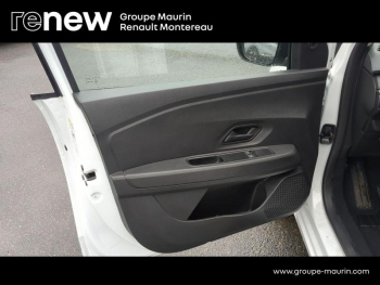 Photo 21 du bon plan DACIA Sandero 1.0 ECO-G 100ch Essential occasion à 15490 €