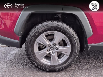 Photo 16 du bon plan TOYOTA RAV4 2.5 Hybride 218ch Dynamic 2WD MY23 occasion à 35990 €